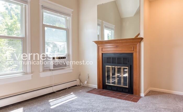 2205 Arapahoe Ave - Photo 7 of 18