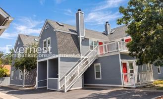 2205 Arapahoe Ave - Photo 1 of 1
