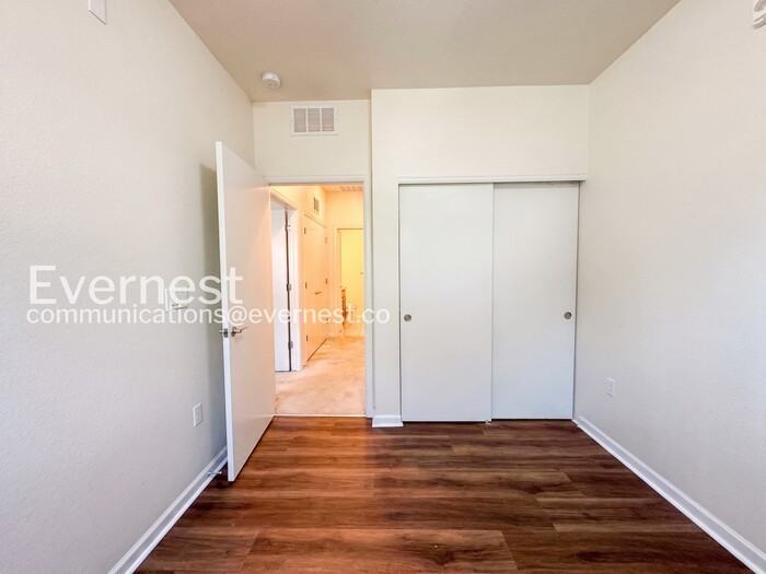 1861 S Dunkirk St #106 - Photo 5 of 18