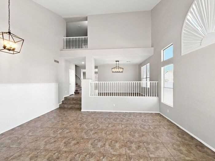 2181 E Westchester Dr - Photo 6 of 49