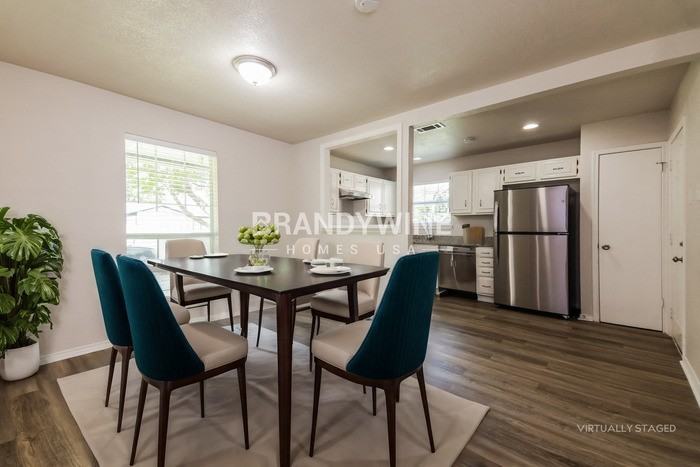 1821 Whiteoak Dr - Photo 7 of 25