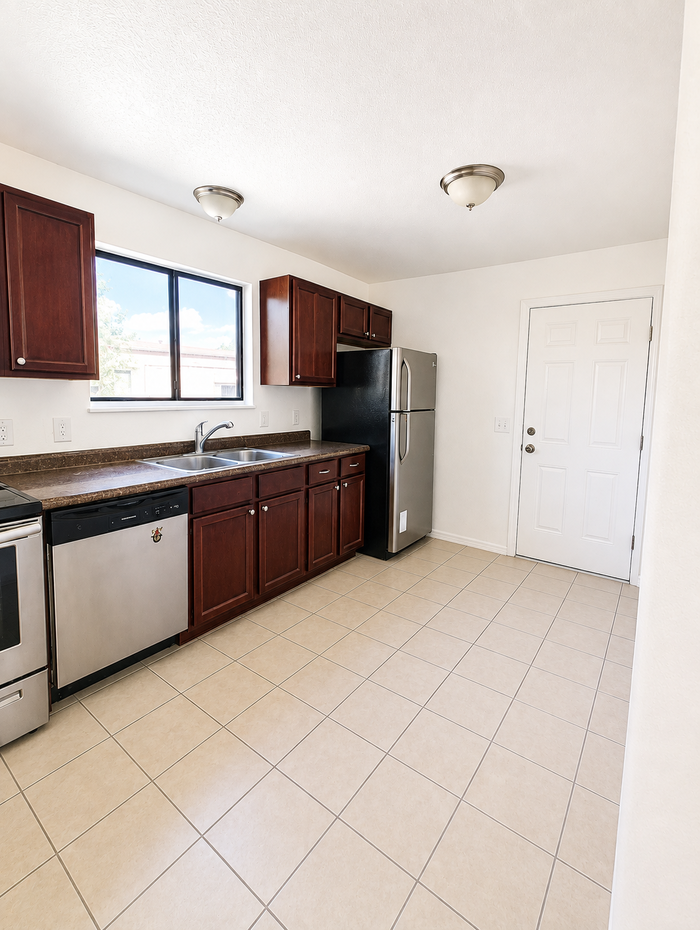 16109 E Rice Pl #B - Photo 4 of 7