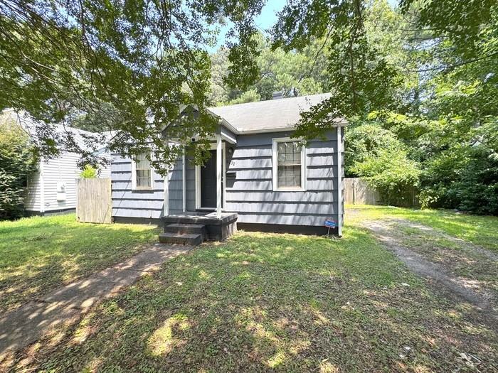 6232 Alexander St - Photo 4 of 9