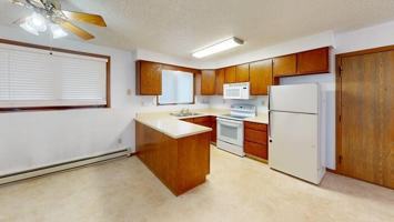 featured image of 313 S 11th St #A