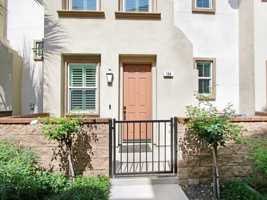 featured image of 164 Royal Way #0