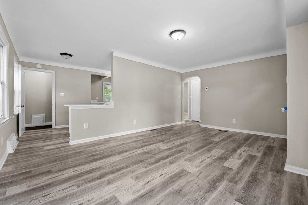 28526 Brentwood St #NA - Photo 6 of 18