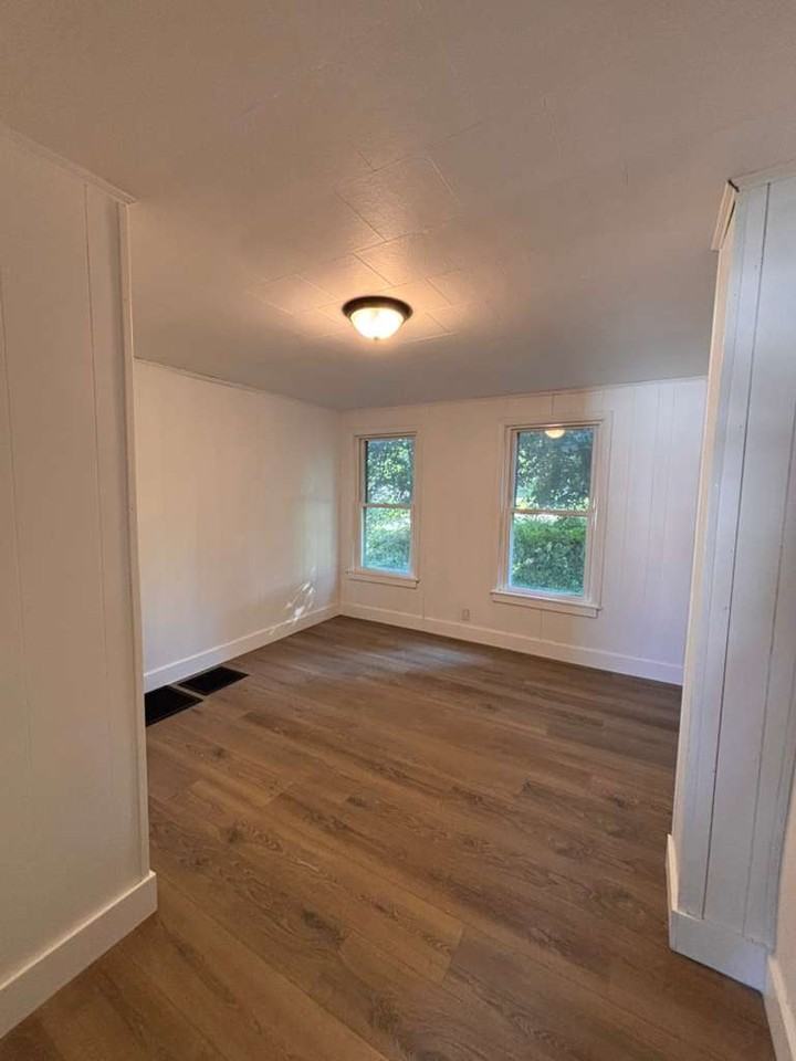 70 Presque Isle St #1 - Photo 5 of 11