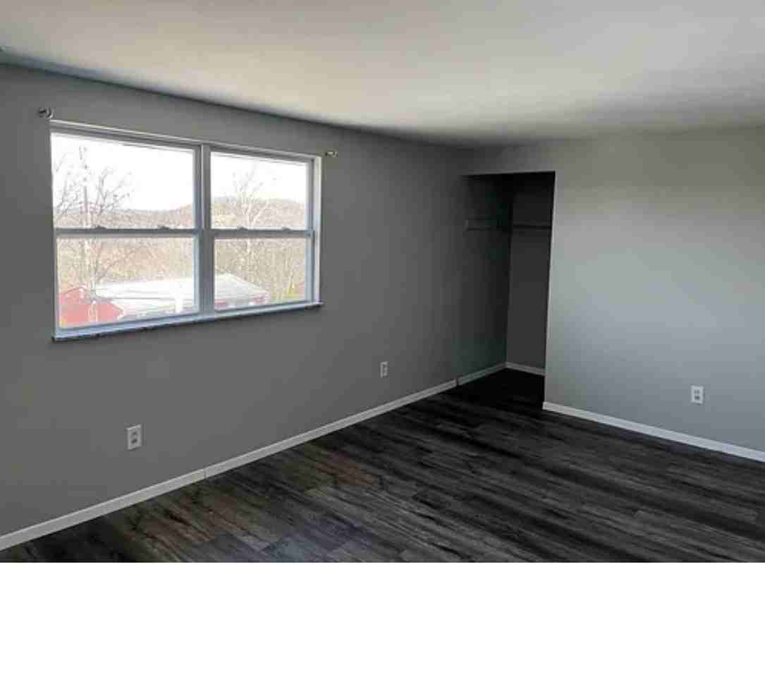 4272 Sample Ct #4272 - Photo 3 of 6