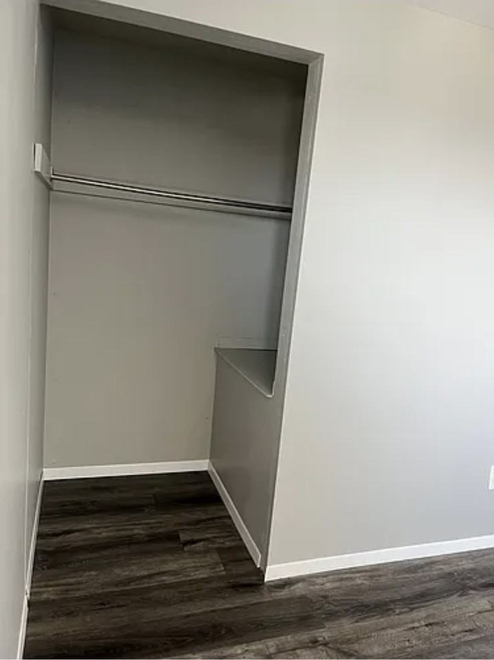 4272 Sample Ct #4272 - Photo 5 of 6