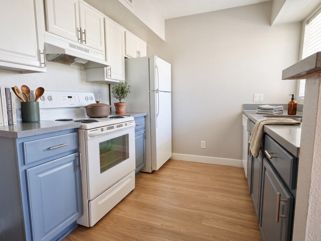 4308 N Longview Ave #116 - Photo 5 of 21