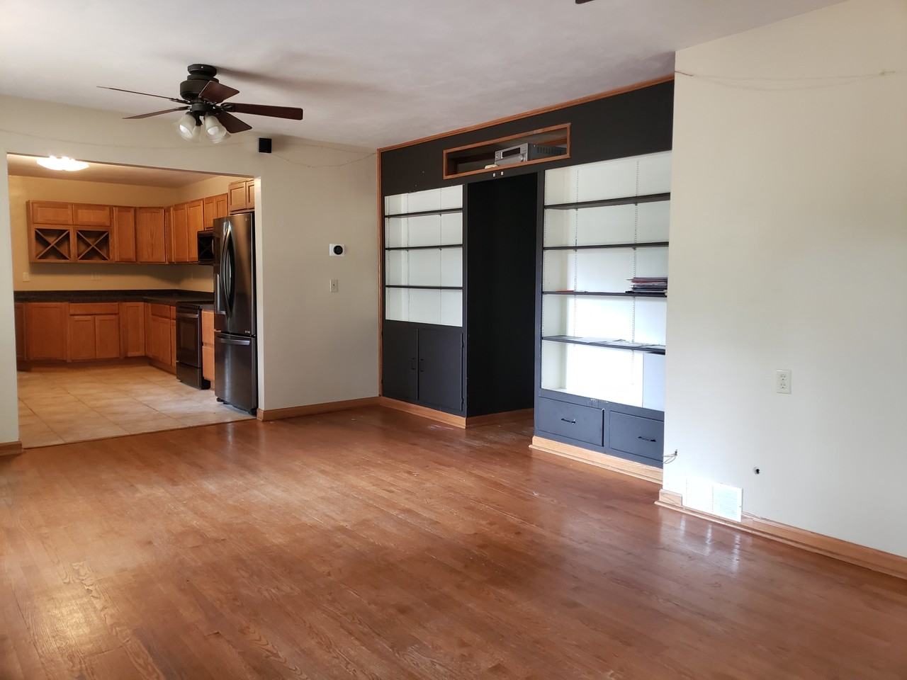 2267 S Syene Rd #NA - Photo 2 of 31