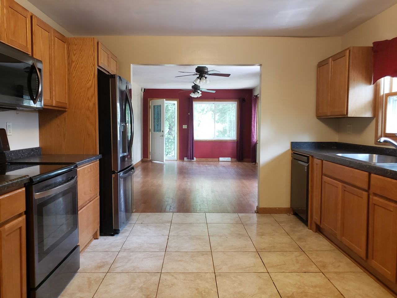 2267 S Syene Rd #NA - Photo 5 of 31