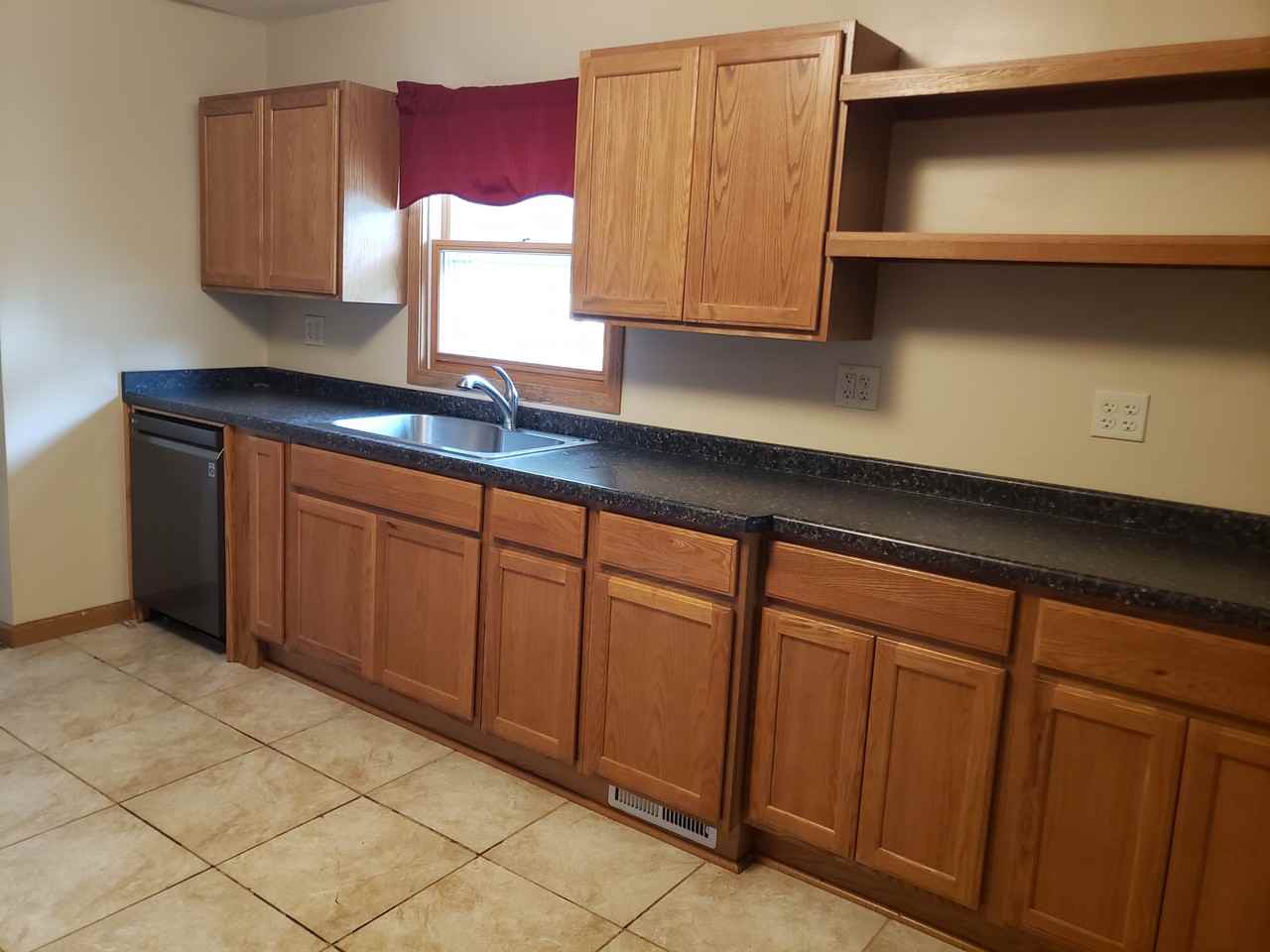 2267 S Syene Rd #NA - Photo 6 of 31