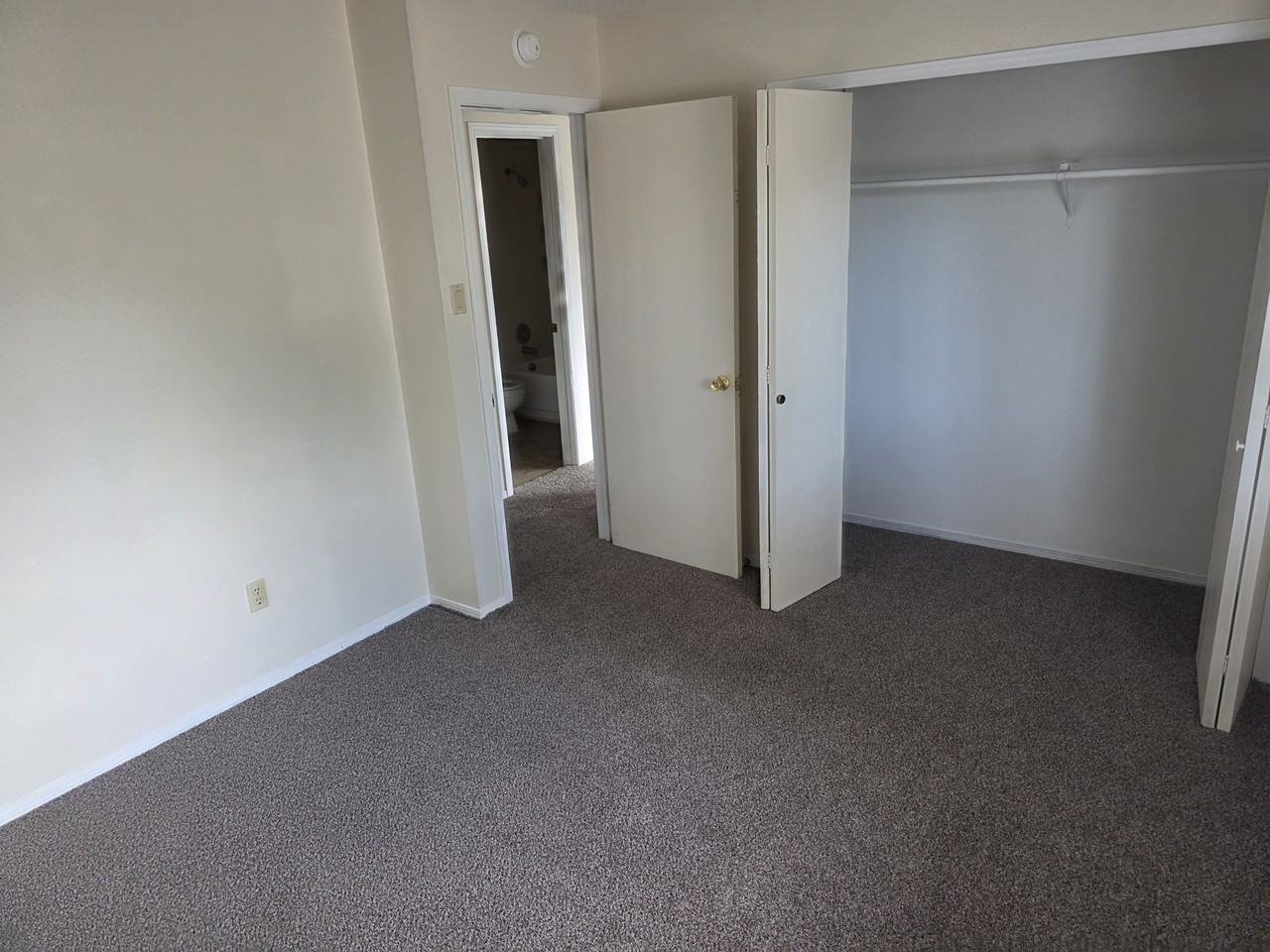 1314 Anita St #1314 - Photo 2 of 7