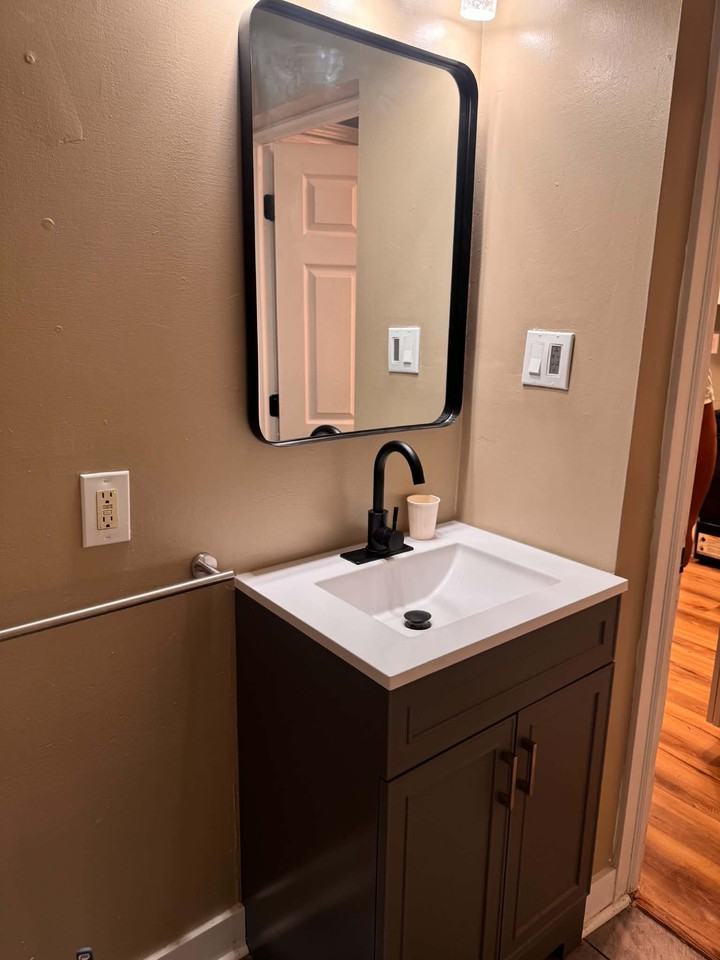 437 W Main St #2 - Photo 5 of 17