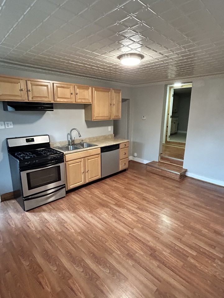 2622 Stella St #NA - Photo 6 of 23