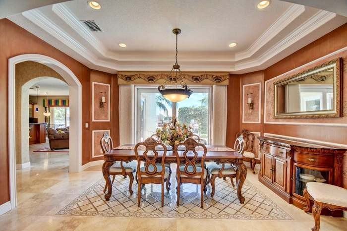 3048 Ne 7th Dr #NA - Photo 2 of 9