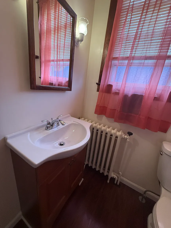943 State St #NA - Photo 3 of 11
