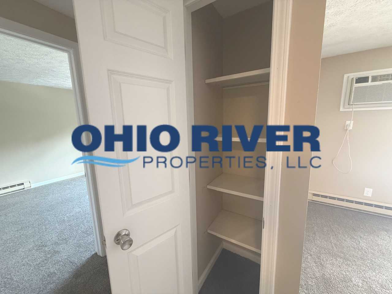 600 Northwood Ct #304 - Photo 4 of 13