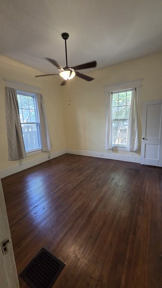 1001 14th Ave S #NA - Photo 7 of 16