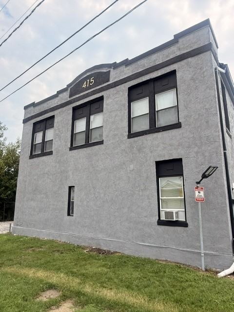 415 Dunlap St #2 - Photo 7 of 23