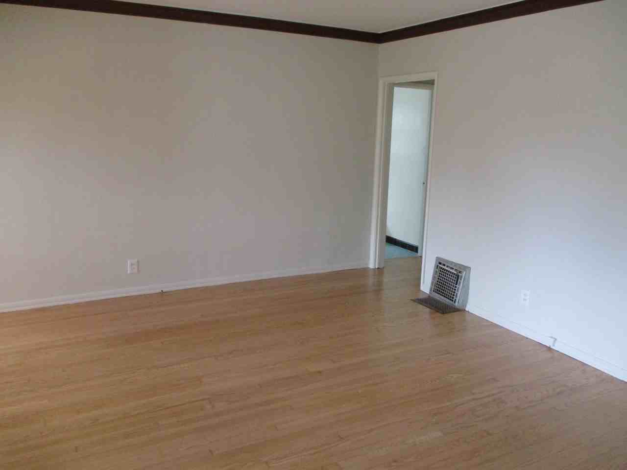 233 Ruth Ave #NA - Photo 5 of 16