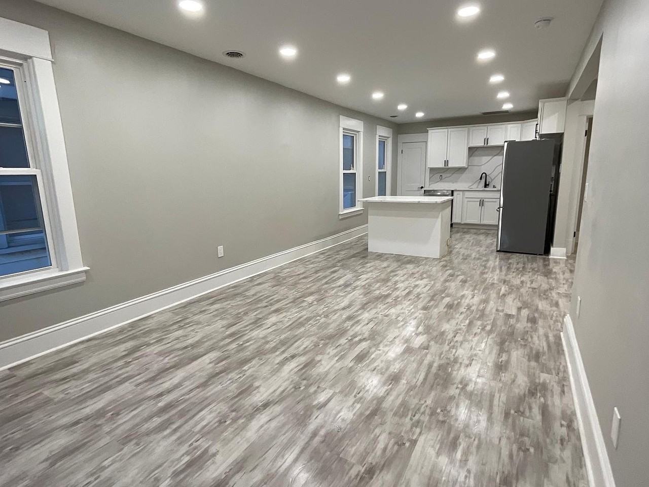 1425 State St #2 - Photo 5 of 30