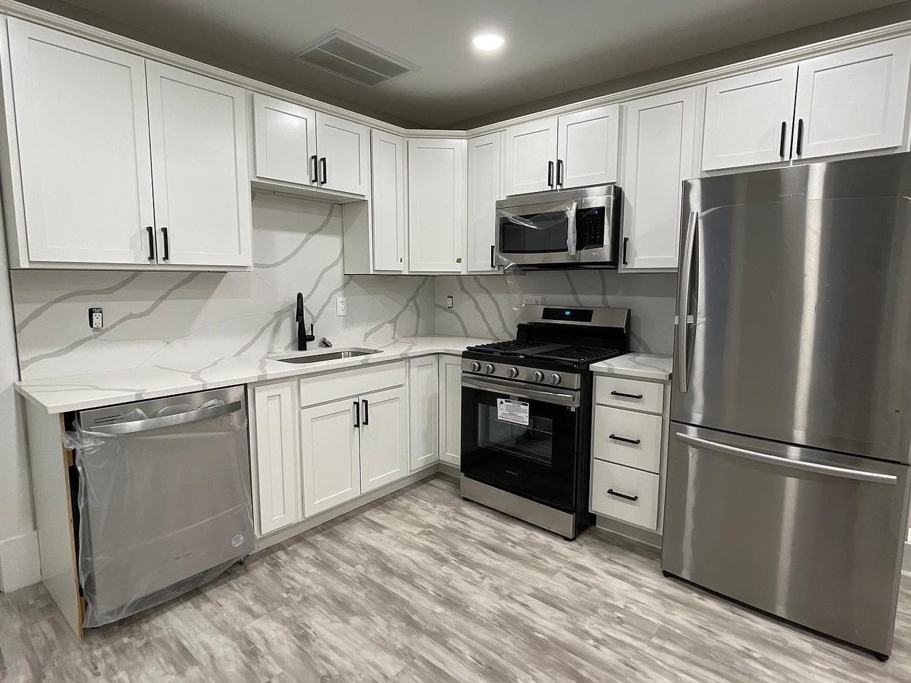 1425 State St #2 - Photo 7 of 30