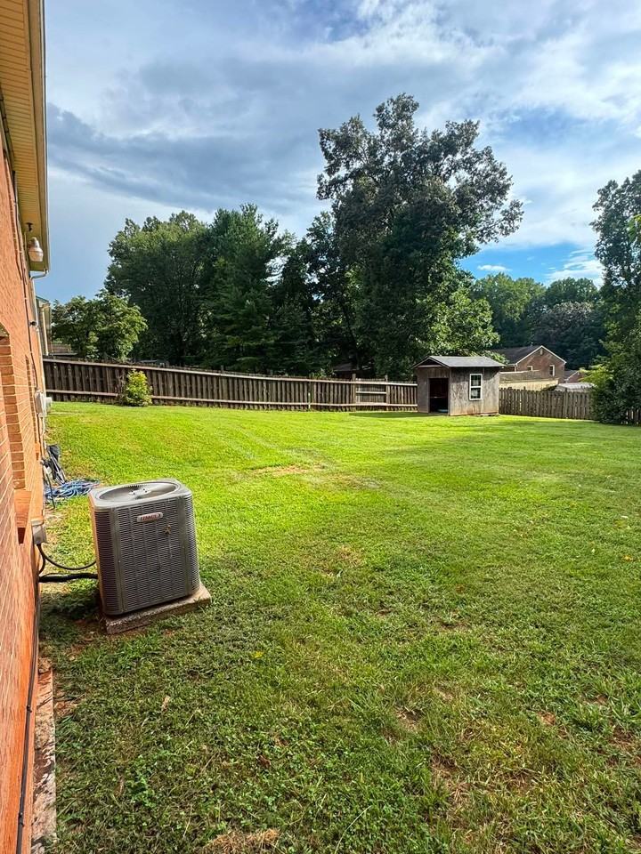 1713 Danbury Dr #NA - Photo 6 of 6