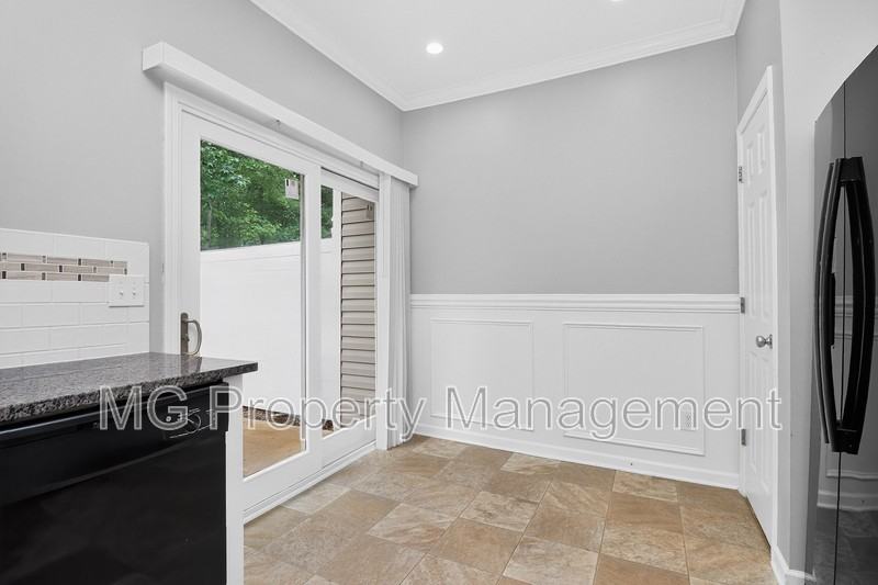 11909 Stratfield Place Cir - Photo 6 of 20