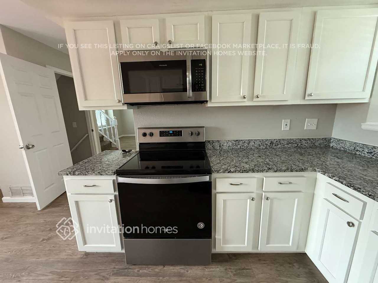 10541 Cherry St - Photo 6 of 19