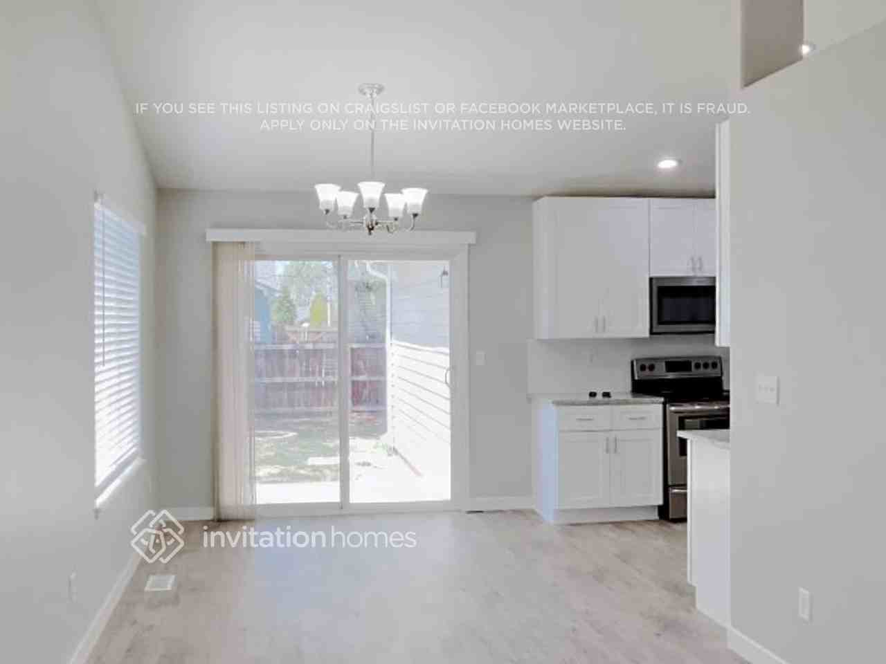223 N 49th Avenue Ct - Photo 7 of 19