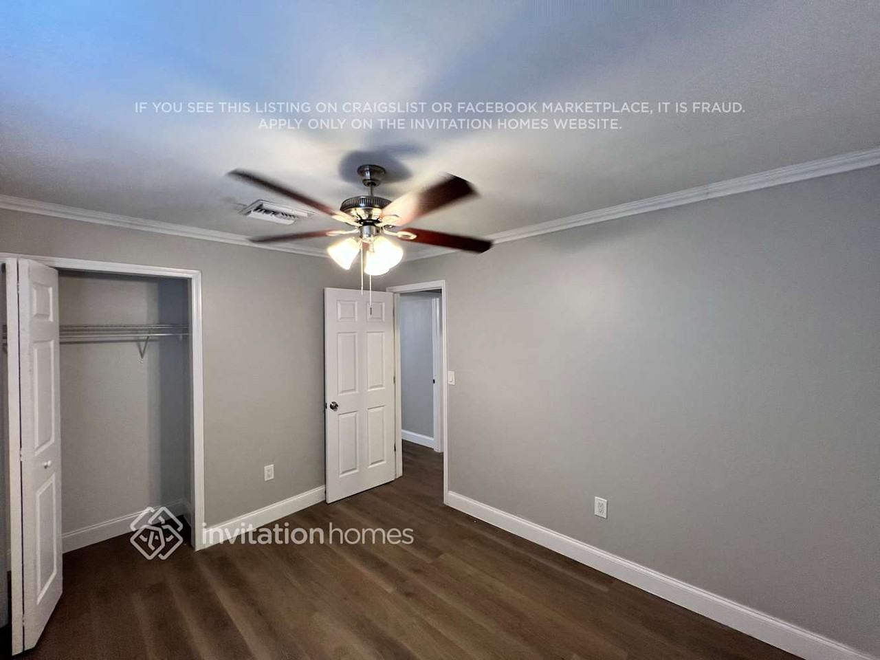 707 40th St - Photo 7 of 14