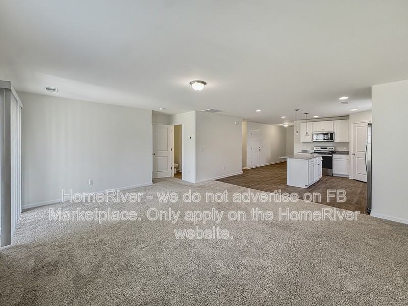 146 Carriagebrook Cir - Photo 2 of 24