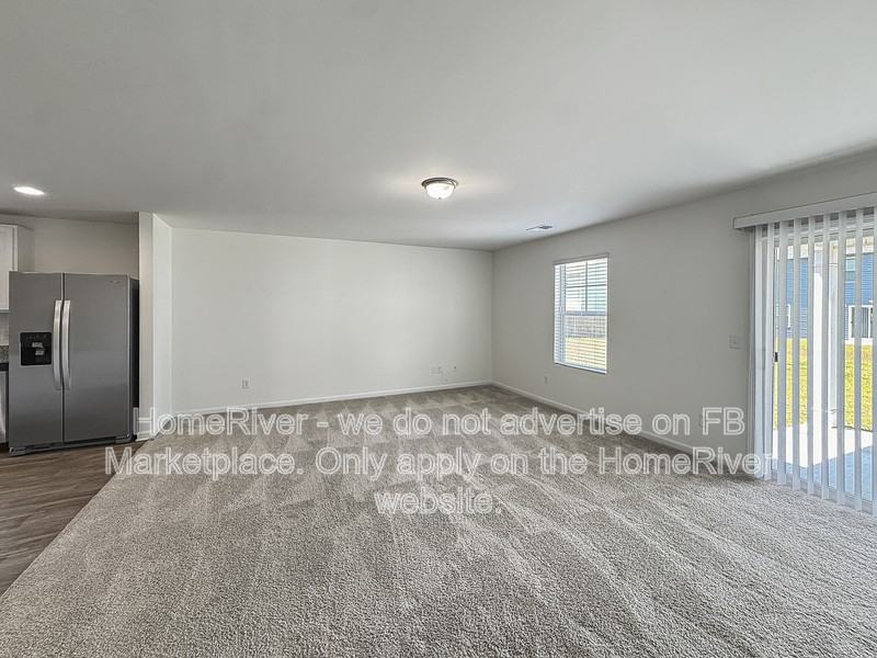 146 Carriagebrook Cir - Photo 3 of 24