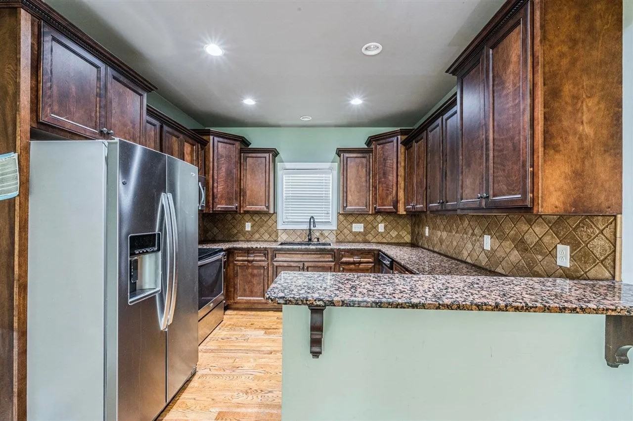 1395 Ivan Downs Blvd #NA - Photo 4 of 31