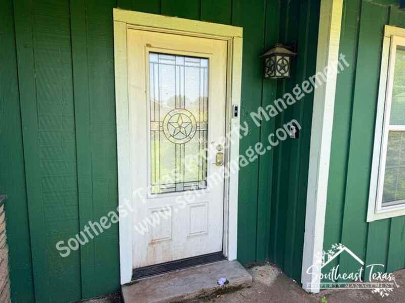 6033 Reba Dr - Photo 2 of 14