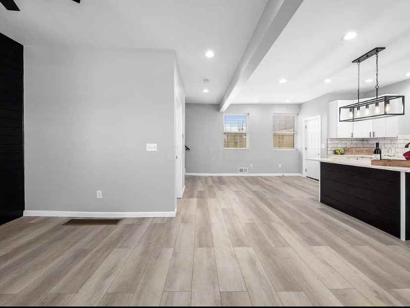 422 Wilson Ave #NA - Photo 2 of 13