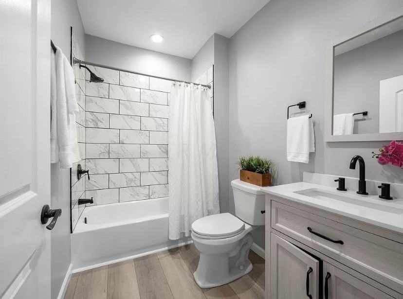 422 Wilson Ave #NA - Photo 4 of 13