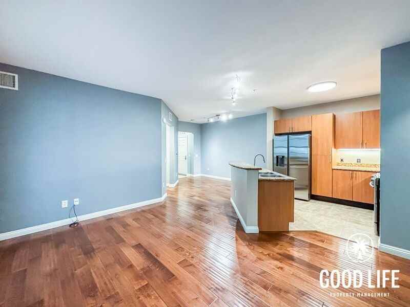 1480 Broadway #2327 - Photo 3 of 30