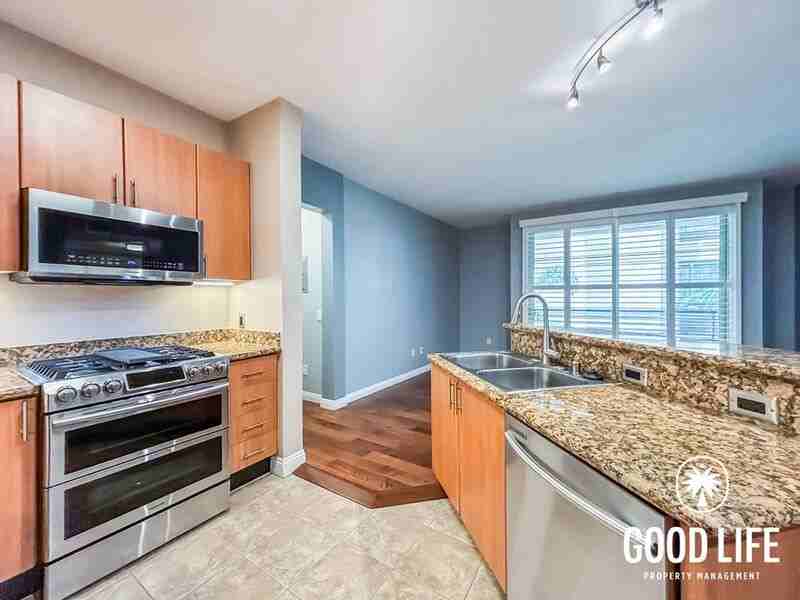 1480 Broadway #2327 - Photo 7 of 30