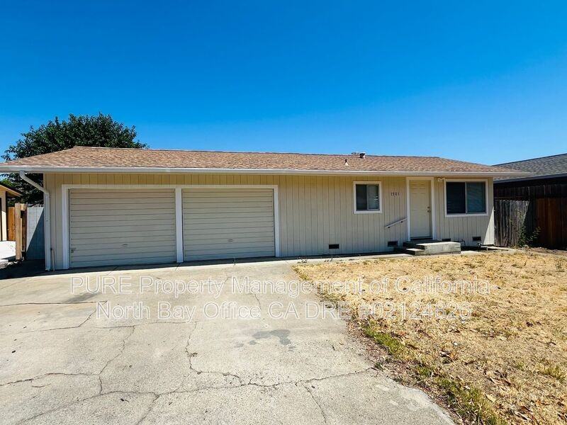 1501 Sauterne Pl - Photo 2 of 15