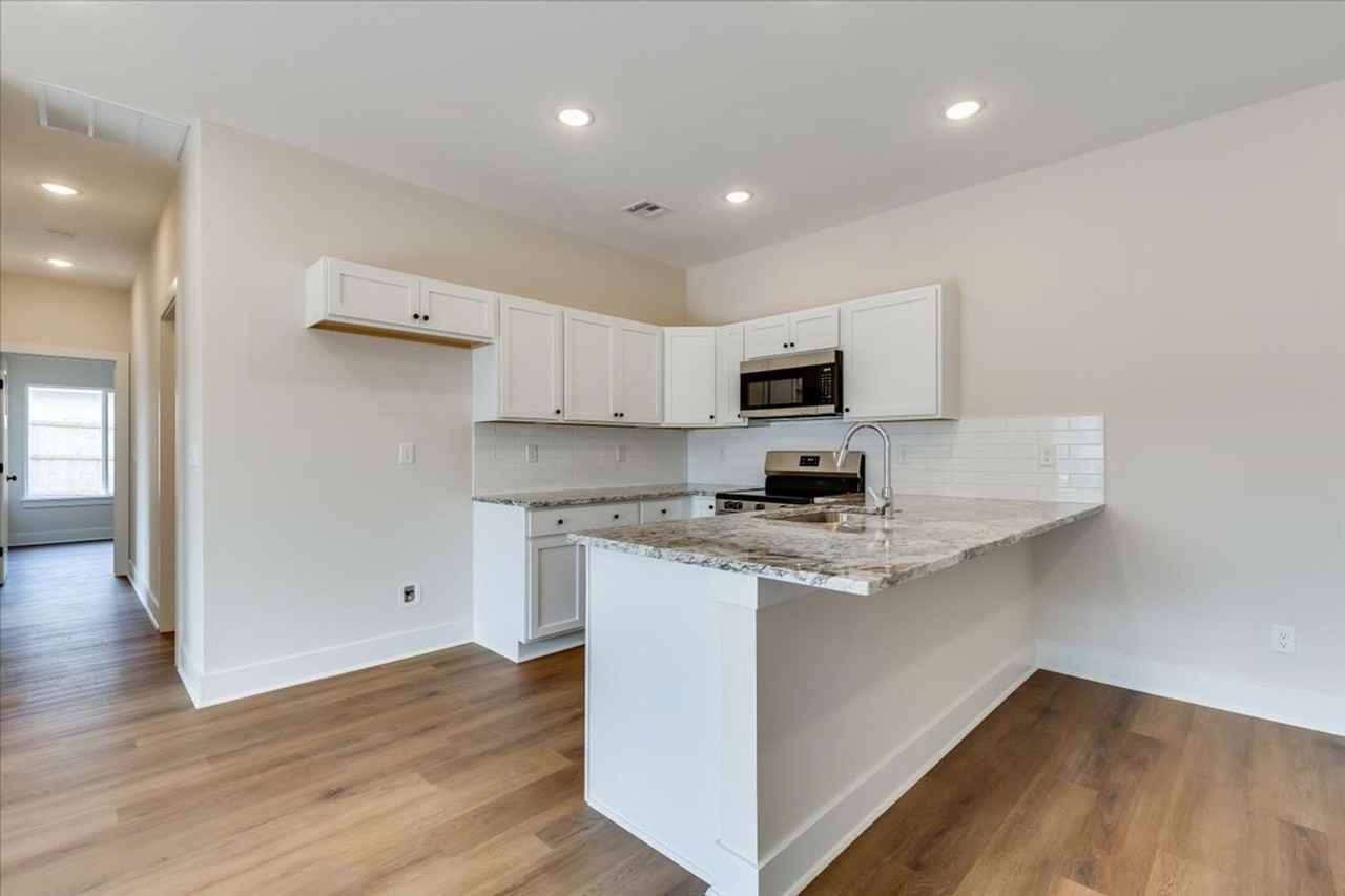 101 101 N Mendocino Ct - Photo 7 of 23