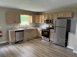 featured image of 117 Rowe Ln #4