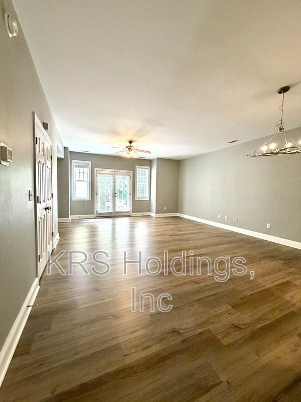 1950 Tudor Ct - Photo 7 of 14