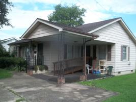 featured image of 824 Oakdale Rd