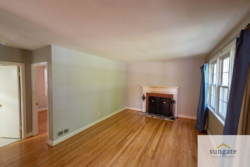 326 Lincoln Ave - Photo 5 of 46