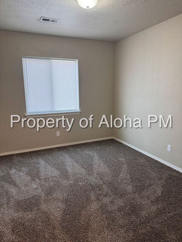 10639 W Wasdale Dr #102 - Photo 4 of 12