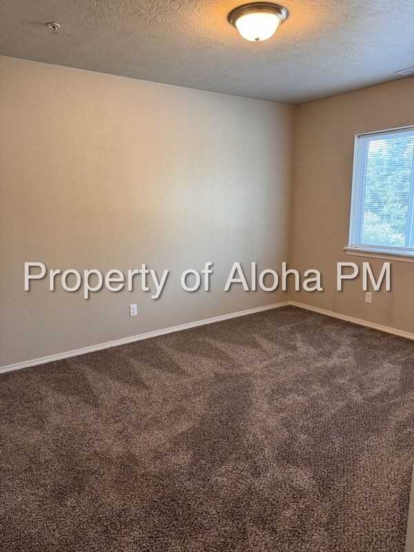 10639 W Wasdale Dr #102 - Photo 6 of 12