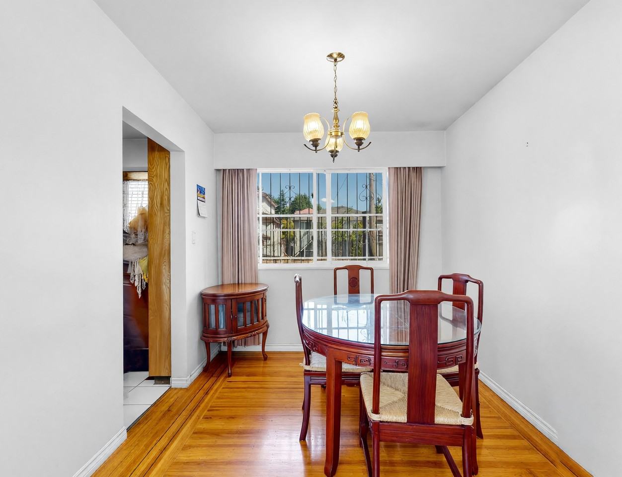 261 SW Marine Drive - Photo 7 of 19